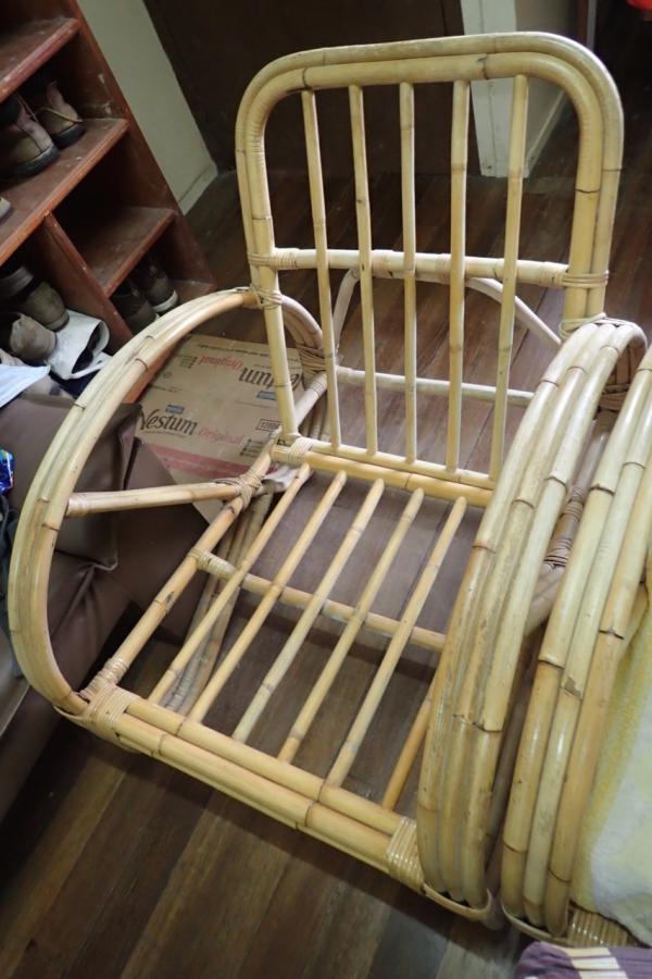 ロタンで作られた椅子
